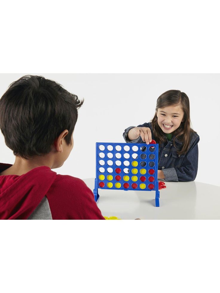 Hasbro Connect 4 3